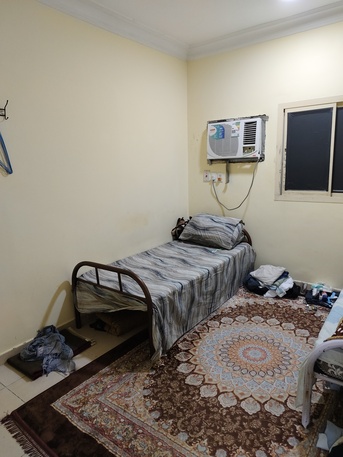 Al Thuqbah, Bedspace For Rent, SAR 350/month,  SAR 350/month, Clean & Spacious Bed Space Available In A 2 BHK  New Flat GF
