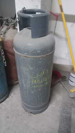 Gudaibiya, Household Items, BHD 26,  Nader Gas Cylinder With Regulator- BD 26, Without Regulator-BD 22