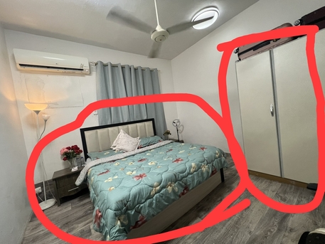 Jeddah, Furniture, SAR 650,  King Size 1 Bed 1 Metres 2 Side Tebel 1 Cupboard 1 Dressing Glas 1 Standing Glas 1 Light F