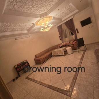 Jeddah, Rooms for Rent, SAR 1100/month,  60 Sq. Meter,  I Have 2 Room Flat 1Washroom Sprat Entrance Available