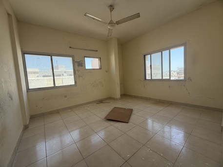Salmaniya, Apartments, Flats, Houses & Villas, BHD 200/month,  2 BR,  2 Bedroom Flat For Rent Without Ewa
