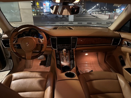 Khobar, Vehicles, Cars & Trucks , SAR 60000,  Porsche Panamera,  2012,  Automatic,  180000 KM,   - Good Condition