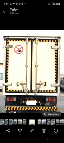Manama, Vehicles, Cars & Trucks , Isuzu Bellel,  2016,  Automatic,  236000 KM,   Isuzu NMR Six Wheel Box Truck