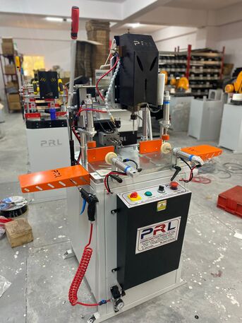 Greater Noida, Businesses For Sale, Best Upvc Double Head Welding Machine