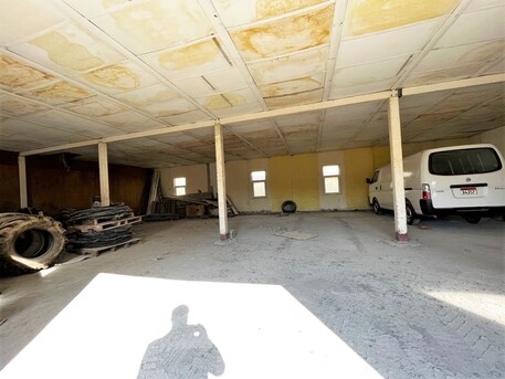 Tubli, Warehouses, BHD 500,  Industrial Freezer ( 30 Feet ) For Rent In Tubli