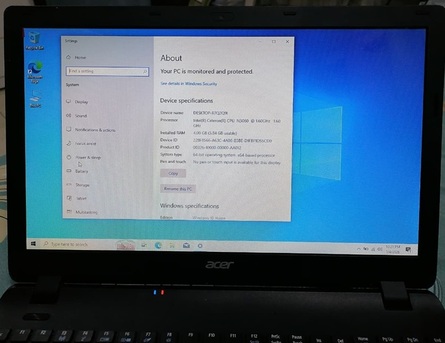 Khobar, Computers, SAR 399,  Acer Laptop - Intel Processor , 4GB RAM ,512 HDD , 4 Hrs Battery