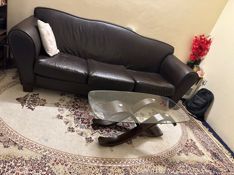Hoora, Appliances, BHD 15,  Sofa And Teapoy