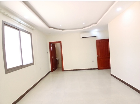 Hidd, Apartments, Flats, Houses & Villas, BHD 220/month,  2 BR,  Flat 2bhk With Ac New Hidd
