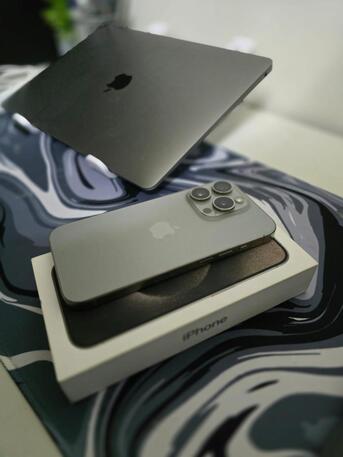 Riyadh, Mobile Phones, SAR 2350,  Iphone15 Pro 256gb (With Box And Accessories )