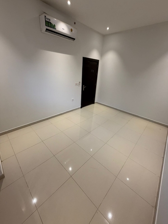 Al Malaz, Apartments, Flats, Houses & Villas, SAR 35000/year,  2 BR,  2BHK Family Apartment Available In Al Malaz Near Murabba
