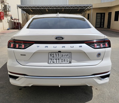 Riyadh, Vehicles, Cars & Trucks , SAR 1,  Ford Taurus Ambient,  2025,  Automatic,  2700 KM,    For Lease Transfer Brand New