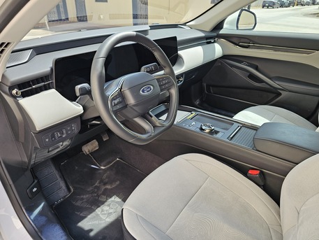 Riyadh, Vehicles, Cars & Trucks , SAR 1,  Ford Taurus Ambient,  2025,  Automatic,  2700 KM,    For Lease Transfer Brand New