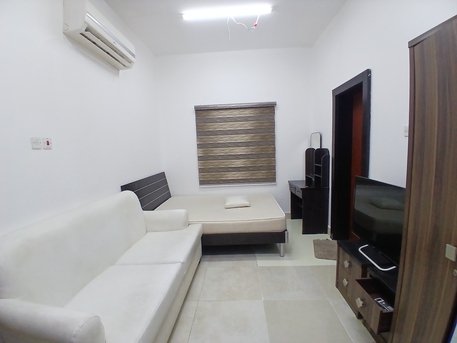 Hidd, Apartments, Flats, Houses & Villas, BHD 180/month,  1 BR,  Flat Studio New Hidd F.furnished