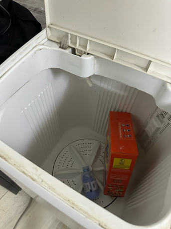 Al Faisaliyah, Clothing & Accessories, SAR 150,  Washing Machine