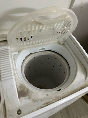 Al Faisaliyah, Clothing & Accessories, SAR 150,  Washing Machine