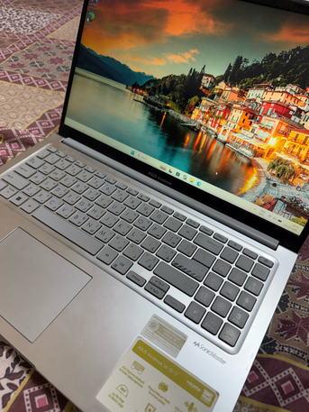 Hara, Computers, SAR 1600,  Asus Vivobook Lightly Used - Mint Condition With Upgraded RAM