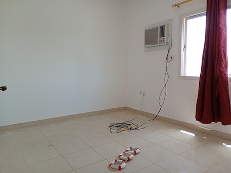 Manama, Apartments, Flats, Houses & Villas, BHD 220/month,  1 BR,  1 BHK SEMI FURNISHED FLAT - INCLUDING EWA