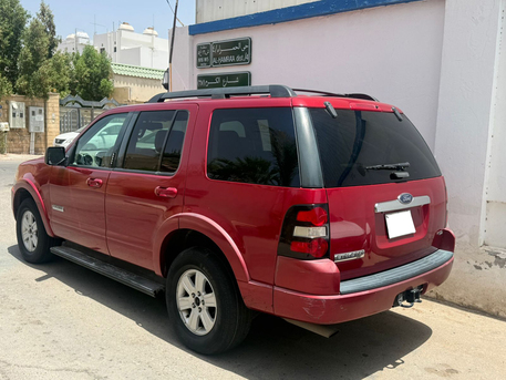 Jeddah, Vehicles, Cars & Trucks , SAR 14000,  Ford Explorer XLT,  2007,  Automatic,  296206 KM,  Ford Explorer /  /  / Good Condition