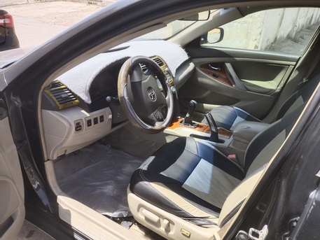 Riyadh, Vehicles, Cars & Trucks , SAR 15000,  Toyota Camry,  2007,  Manual,  302 KM,