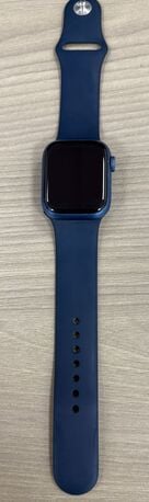 Al Iskan, Electronics, SAR 2700,  IPhone + Apple Watch Together