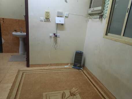 Riyadh, Housing Exchanges, SAR 900/month,  1 BR,  Room Rent 900 SAR  PER MONTH