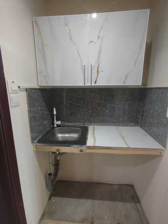 Dubai, Rooms for Rent, AED 3500/month,  1 Sq. Meter,  New Neat & Clean Studio For Rent