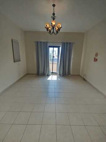 Dubai, Rooms for Rent, AED 3500/month,  1 Sq. Meter,  New Neat & Clean Studio For Rent
