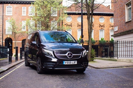 London, Travel, HEATHROW AIRPORT CHAUFFEUR SERVICE &mdash; LONDON  CHAUFFEUR SERVICE