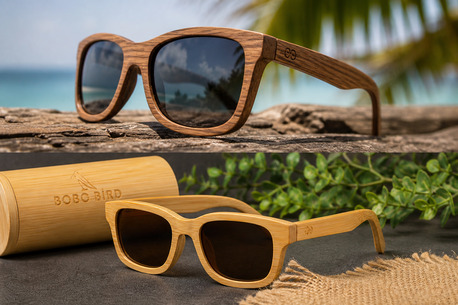 Los Angeles, Free Items, USD 035,  Classic Black Bamboo Sunglasses