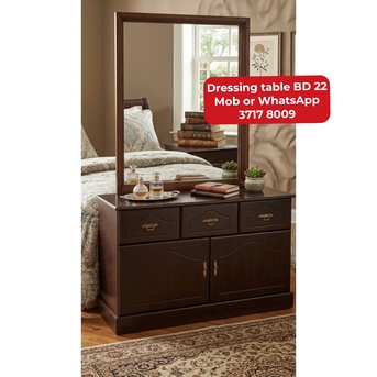 Manama, Furniture, BHD 22,  🌍Dressing Table In Good Condition For Sale With Delivery