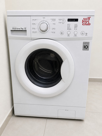Umm Al Hamam, Clothing & Accessories, SAR 650,  LG Front Door Washing Machine 7KG