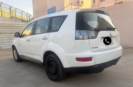 Jeddah, Auto Parts, SAR 17000,  Mitsubishi Outlander 2012 Automatic 4WD