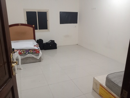 Madinah, Rooms for Rent, SAR 1000/month,  00 Sq. Meter,  Room For Rent Decent Bachelor