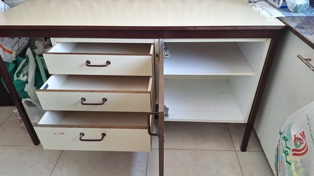 Hidd, Furniture, BED SET, STOVE, SPLIT AC FOR SALE
