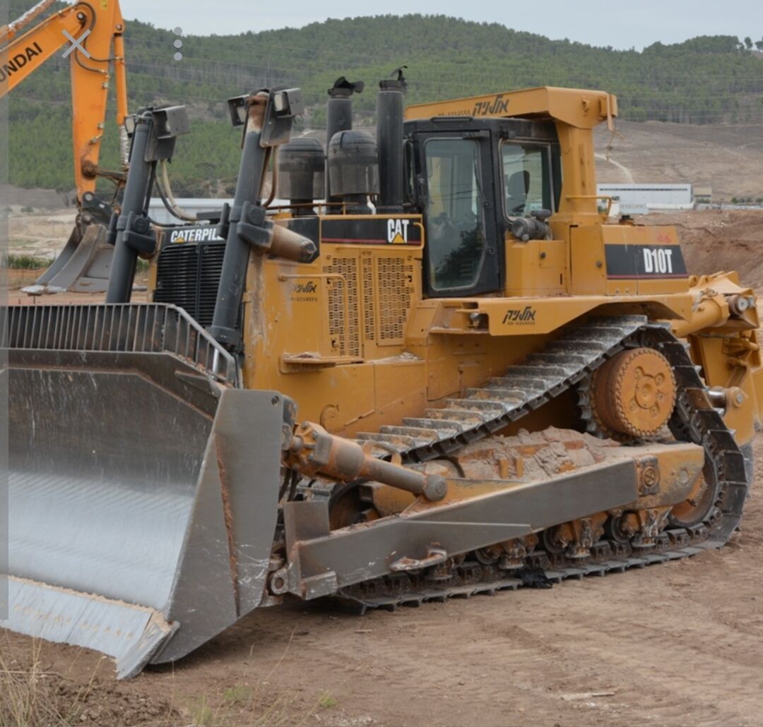 Riyadh, Automotive, D9 /D10 Bulldozer For Monthly Rent