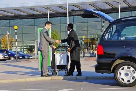 Riyadh, Pick Up & Drop Off, 🚗 Airport Pick & Drop Service &ndash; Riyadh 🚗 100 SAR