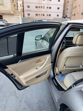 Jeddah, Vehicles, Cars & Trucks , SAR 28000,  Bmw 5 Series,  2013,  Automatic,  391000 KM,  Bmw 4 Cylinders Price Negotiable