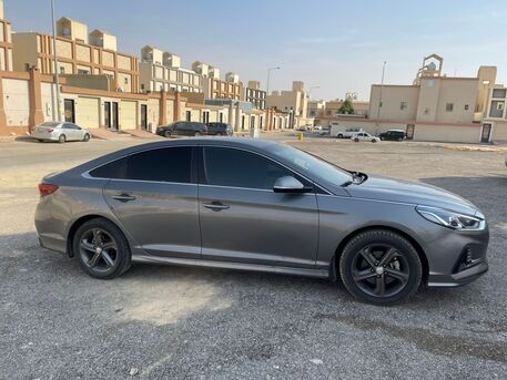 Riyadh, Vehicles, Cars & Trucks , SAR 32000,  Hyundai Sonata,  2018,  Automatic,  387000 KM,    &ndash; Good Condition &ndash; Riyadh