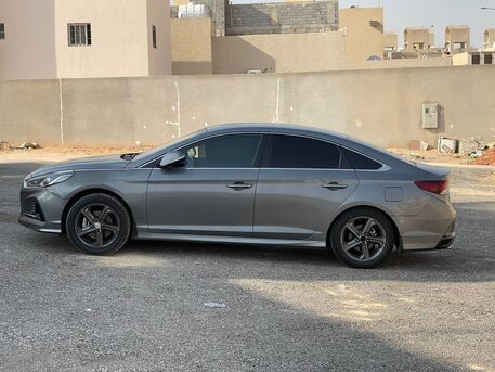 Riyadh, Vehicles, Cars & Trucks , SAR 32000,  Hyundai Sonata,  2018,  Automatic,  387000 KM,    &ndash; Good Condition &ndash; Riyadh
