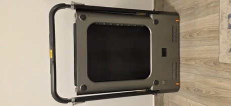 Muharraq, Sporting Goods, BHD 150,  Xiaomi Kingsmith R1 Pro 2 In 1 Foldable Treadmill Slightly Used For Sale