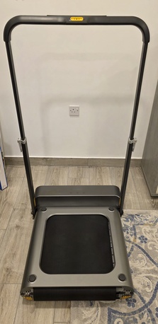 Muharraq, Sporting Goods, BHD 150,  Xiaomi Kingsmith R1 Pro 2 In 1 Foldable Treadmill Slightly Used For Sale
