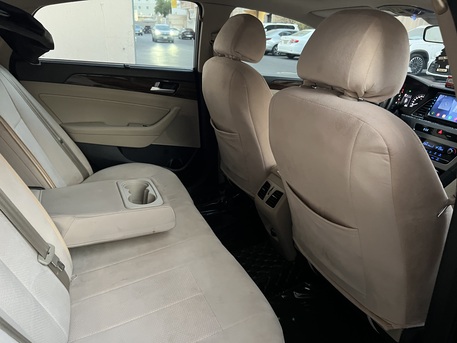 Khobar, Vehicles, Cars & Trucks , SAR 38500,  Hyundai Sonata,  2017,  Automatic,  256000 KM,