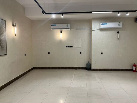 Riyadh, Shops, SAR 1120000060,  A Very Luxurious Shop With 3 Storefronts, Total Area Of 180 Sqm, Located On A Main And Vib