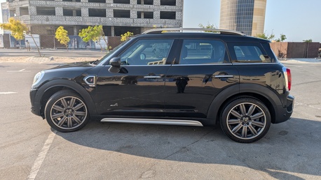 East Riffa, Vehicles, Cars & Trucks , BHD 6600,  Mini Cooper Countryman S ALL 4,  2019,  Automatic,  130000 KM,
