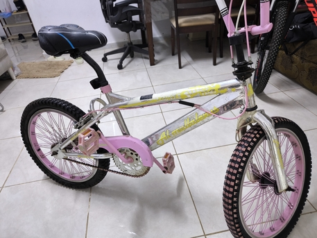 Al Malaz, Bicycles, SAR 300,  Girls Bicycle/ Good Condition