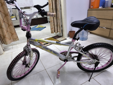 Al Malaz, Bicycles, SAR 300,  Girls Bicycle/ Good Condition