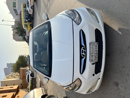 Riyadh, Vehicles, Cars & Trucks , SAR 18000,  Hyundai Accent,  2013,  Automatic,  277000 KM,     Model