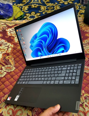 Manama, Computers, BHD 40,  Lenovo Ideapad 40bd