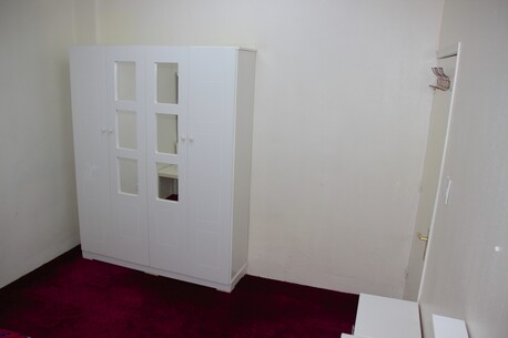 Al Thuqbah, Rooms for Rent, SAR 1000/month,  Furnished,  77 Sq. Meter,  Room Available For Executive Bachelor