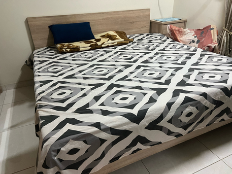 Dammam, Furniture, SAR 700,  Bed &wadrobe For Sale